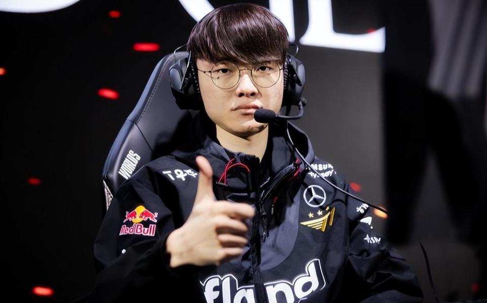 2025LPL夏季賽定組賽熱門英雄BP榜：小炮99%BP率登頂第一